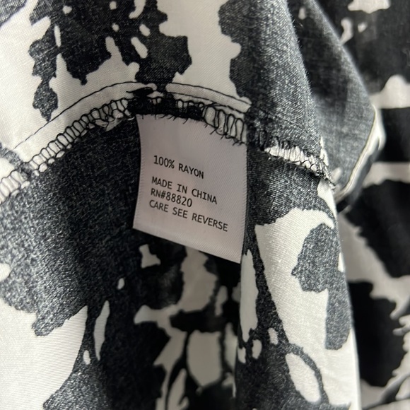 Anne Carson blouse tunic top - Picture 5 of 5